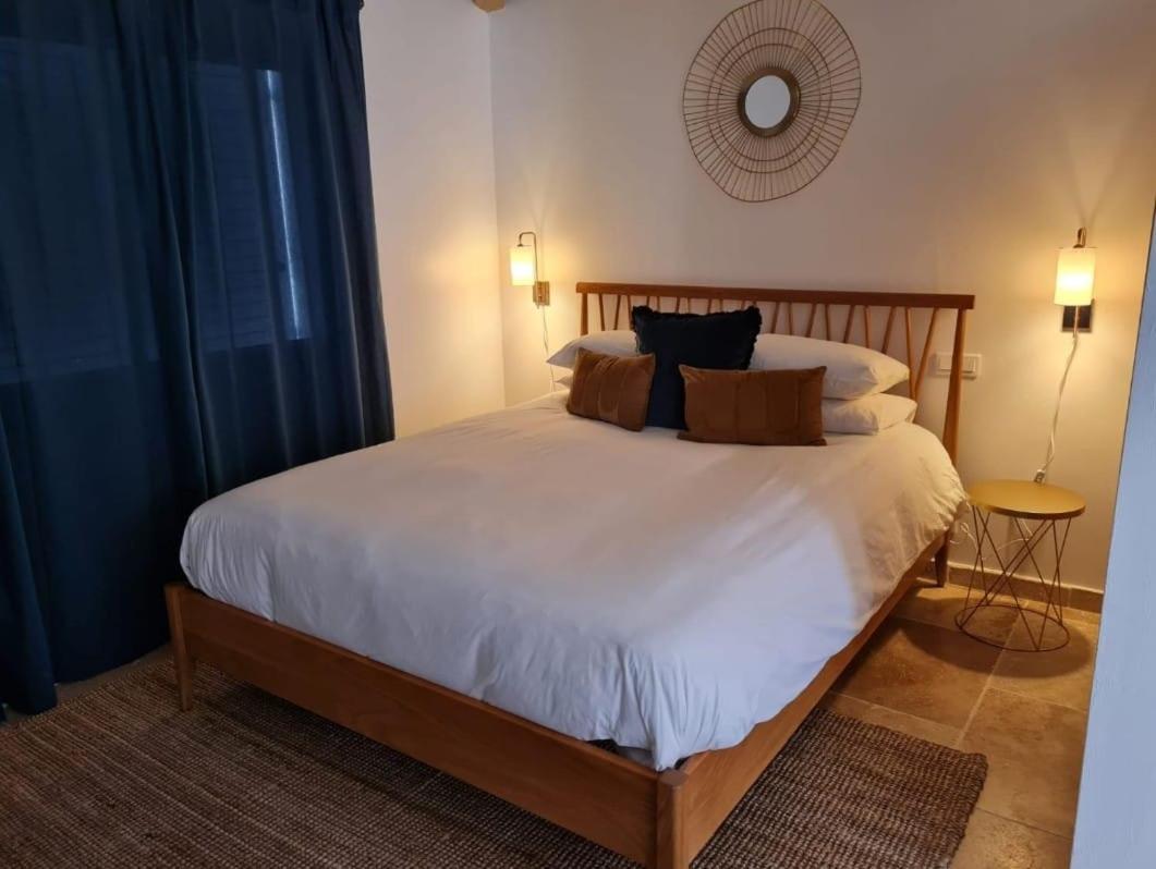 Adorable Maison Indépendante 30m2 avec Piscine en saison Cabris Extérieur photo
